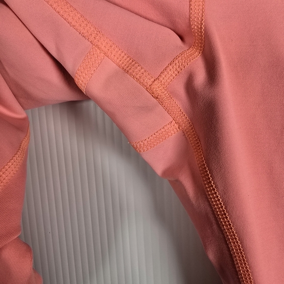 Lululemon Run: Pace Cropped Pop Orange/ Bleached Coral/ Black Leggings Size 4 - Picture 5 of 16